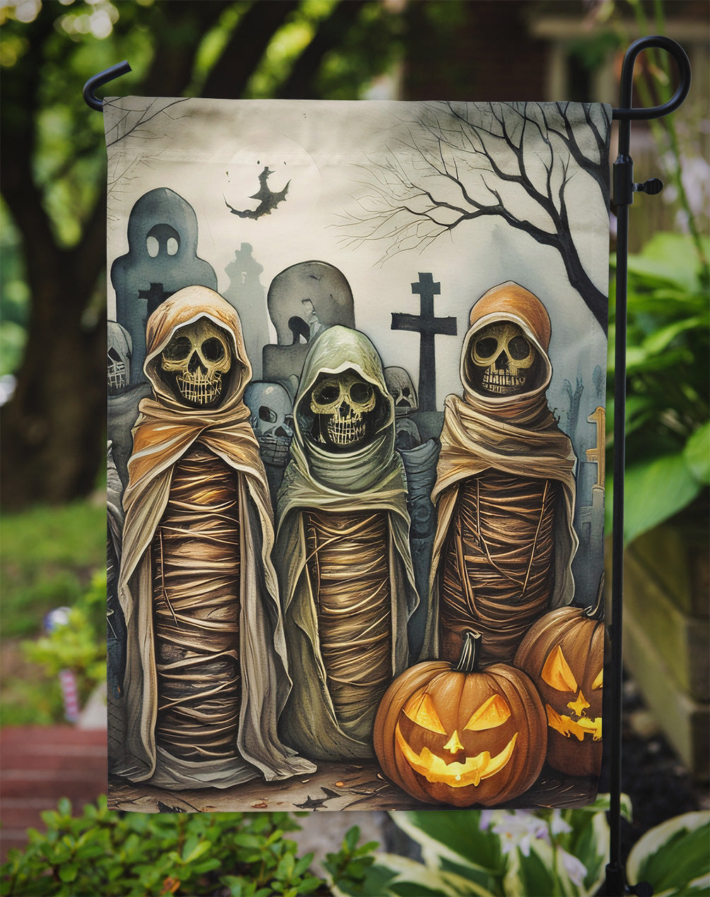 Mummies Spooky Halloween Garden Flag – Outdoor Decorative Yard Flag